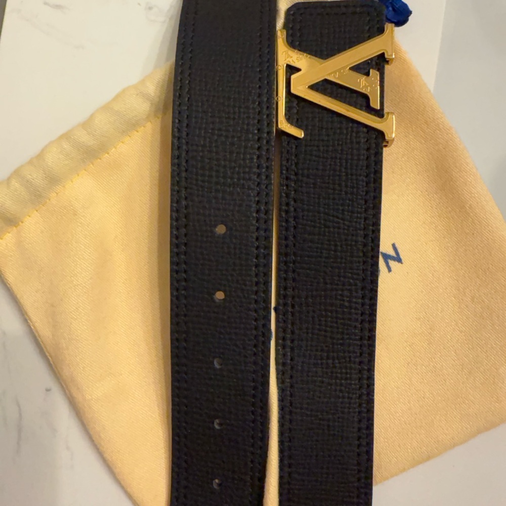 Louis Vuitton Black Leather Belt with Gold Buckle - Picture 5 of 9